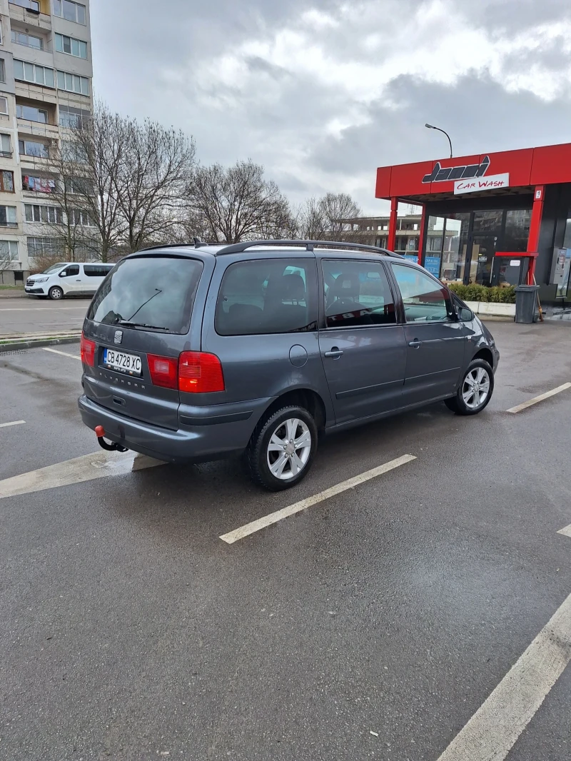 Seat Alhambra 2.0TDi, снимка 4 - Автомобили и джипове - 47042476