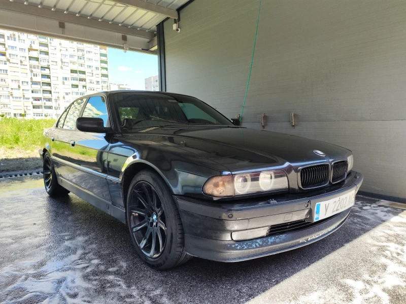 BMW 740, снимка 4 - Автомобили и джипове - 47885307