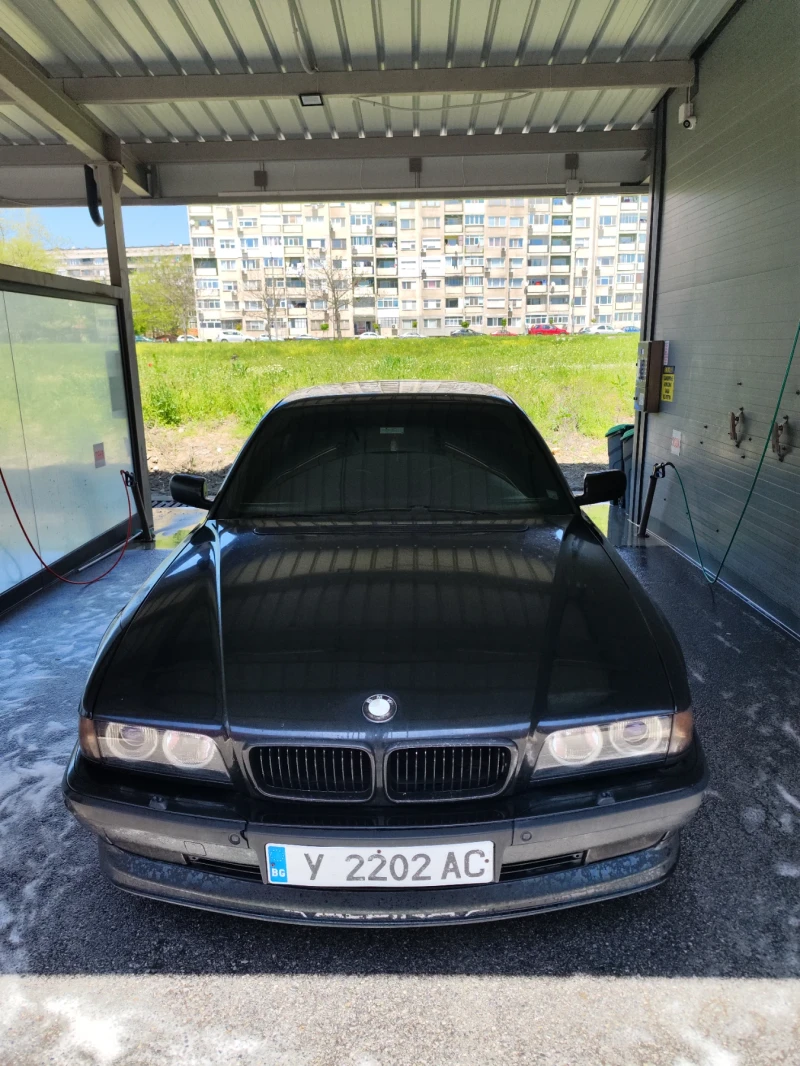 BMW 740, снимка 3 - Автомобили и джипове - 47885307