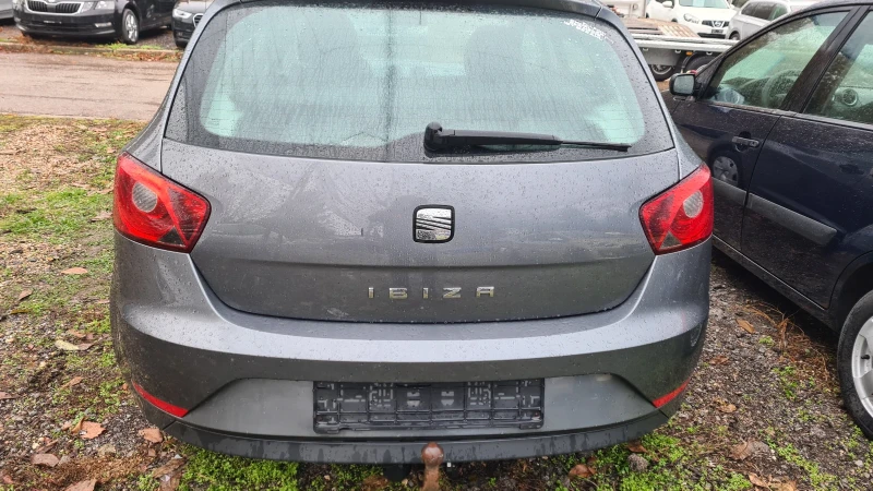 Seat Ibiza 1.2 четири цилиндъра , снимка 4 - Автомобили и джипове - 47969764