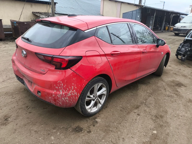 Opel Astra 1.6cdti, снимка 10 - Автомобили и джипове - 48706923