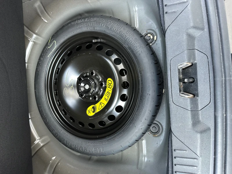 Ford Focus Регистрирана , снимка 10 - Автомобили и джипове - 50633488