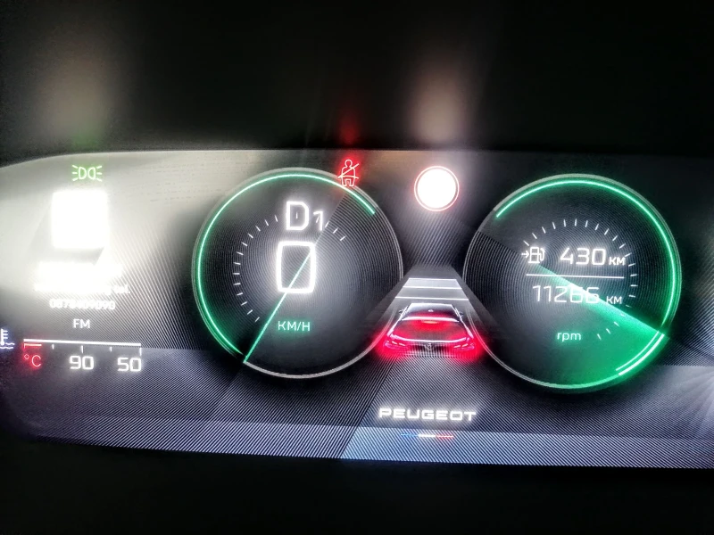 Peugeot 308 SW Allure Pack BlueHDI , снимка 16 - Автомобили и джипове - 50653328