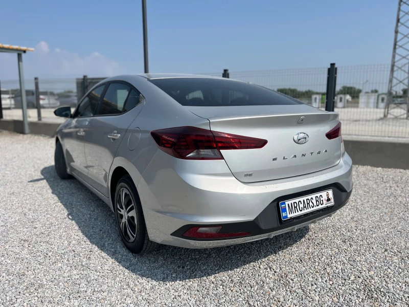 Hyundai Elantra, снимка 3 - Автомобили и джипове - 50664268