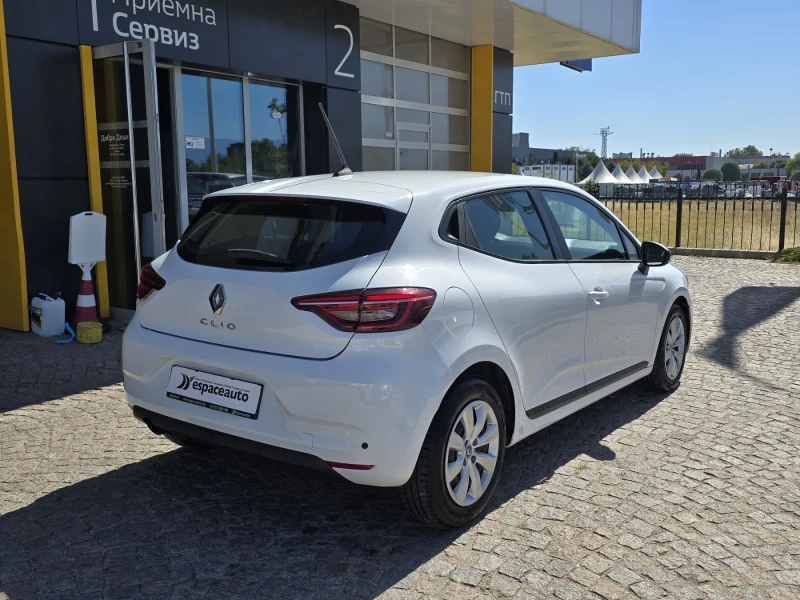 Renault Clio Tce 100 BVM5 S&S, снимка 4 - Автомобили и джипове - 51533660