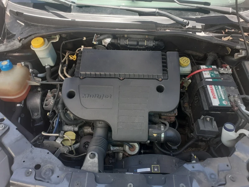 Fiat Punto 1.3 mjet (Linea), снимка 2 - Автомобили и джипове - 51823939