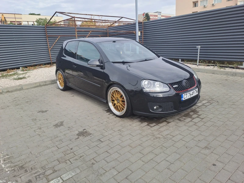 VW Golf, снимка 3 - Автомобили и джипове - 52479383