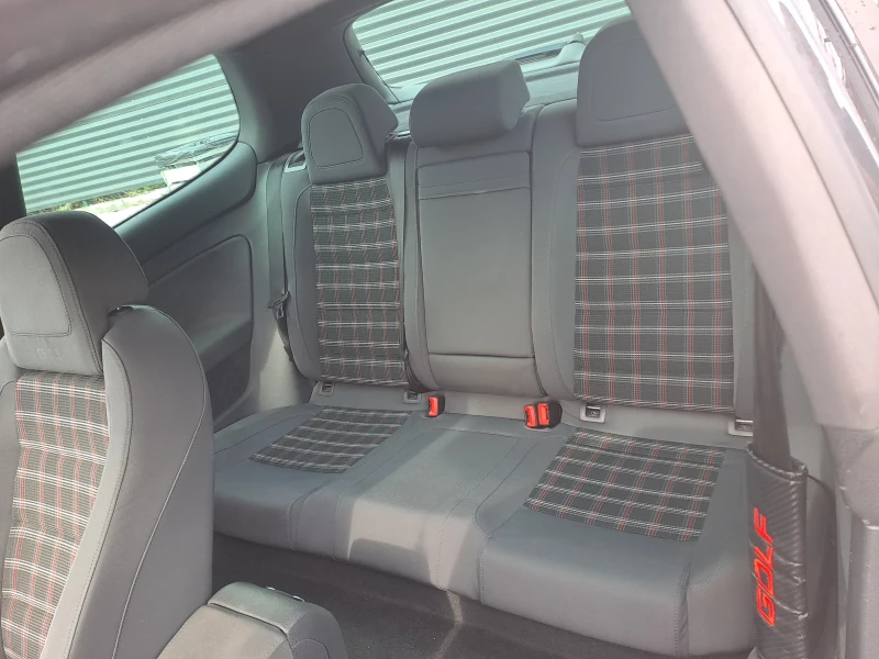 VW Golf, снимка 9 - Автомобили и джипове - 52479383