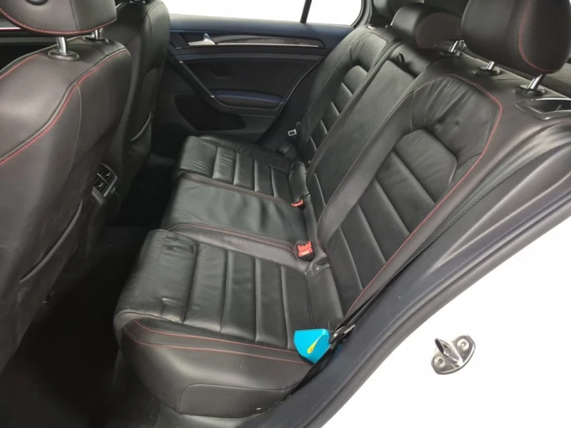 VW Golf * GTI / PERFORMANCE * CARFAX * , снимка 13 - Автомобили и джипове - 53189084