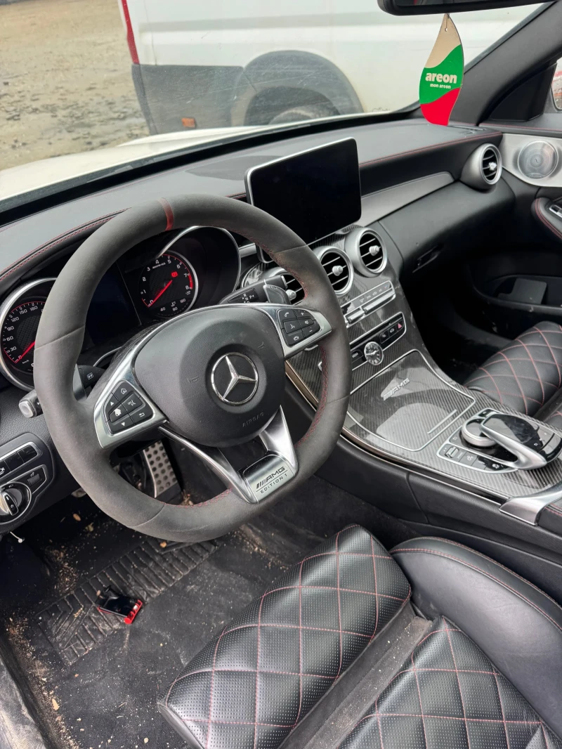 Mercedes-Benz C 63 AMG Edition 1 3бр НА ЧАСТИ, снимка 7 - Автомобили и джипове - 53396540