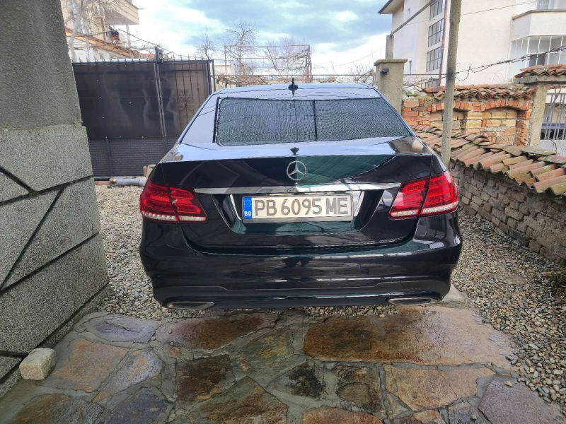 Mercedes-Benz E 220 AMG LINE, снимка 7 - Автомобили и джипове - 53404409
