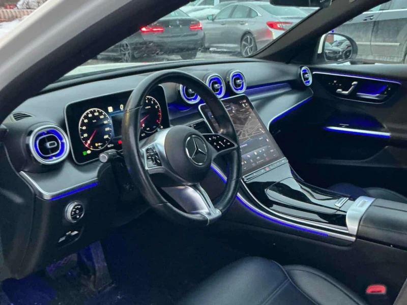 Mercedes-Benz C 300 CARFAX, снимка 10 - Автомобили и джипове - 53591560