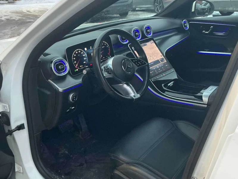 Mercedes-Benz C 300 CARFAX, снимка 4 - Автомобили и джипове - 53591560