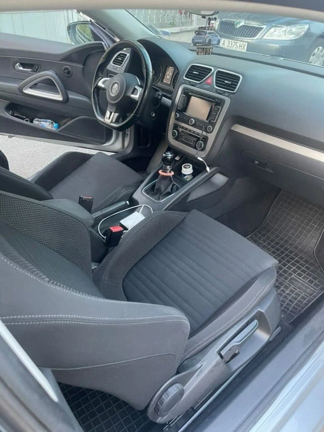 VW Scirocco 2.0 d  - изображение 6