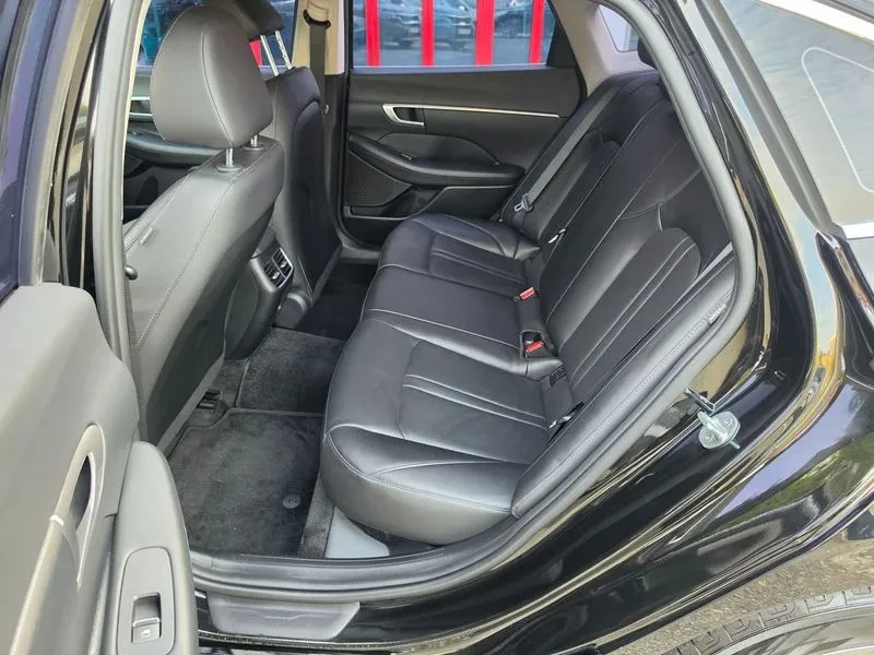 Hyundai Sonata 2.0 Lpg  Style, снимка 6 - Автомобили и джипове - 56130574