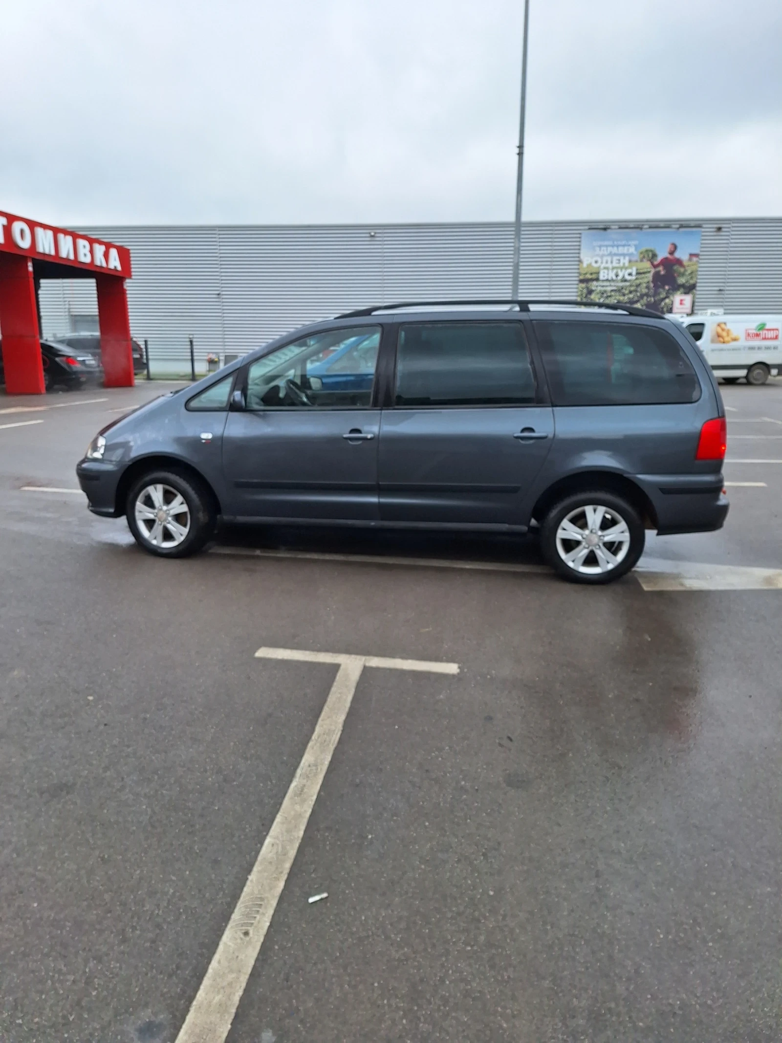 Seat Alhambra 2.0TDi - изображение 7