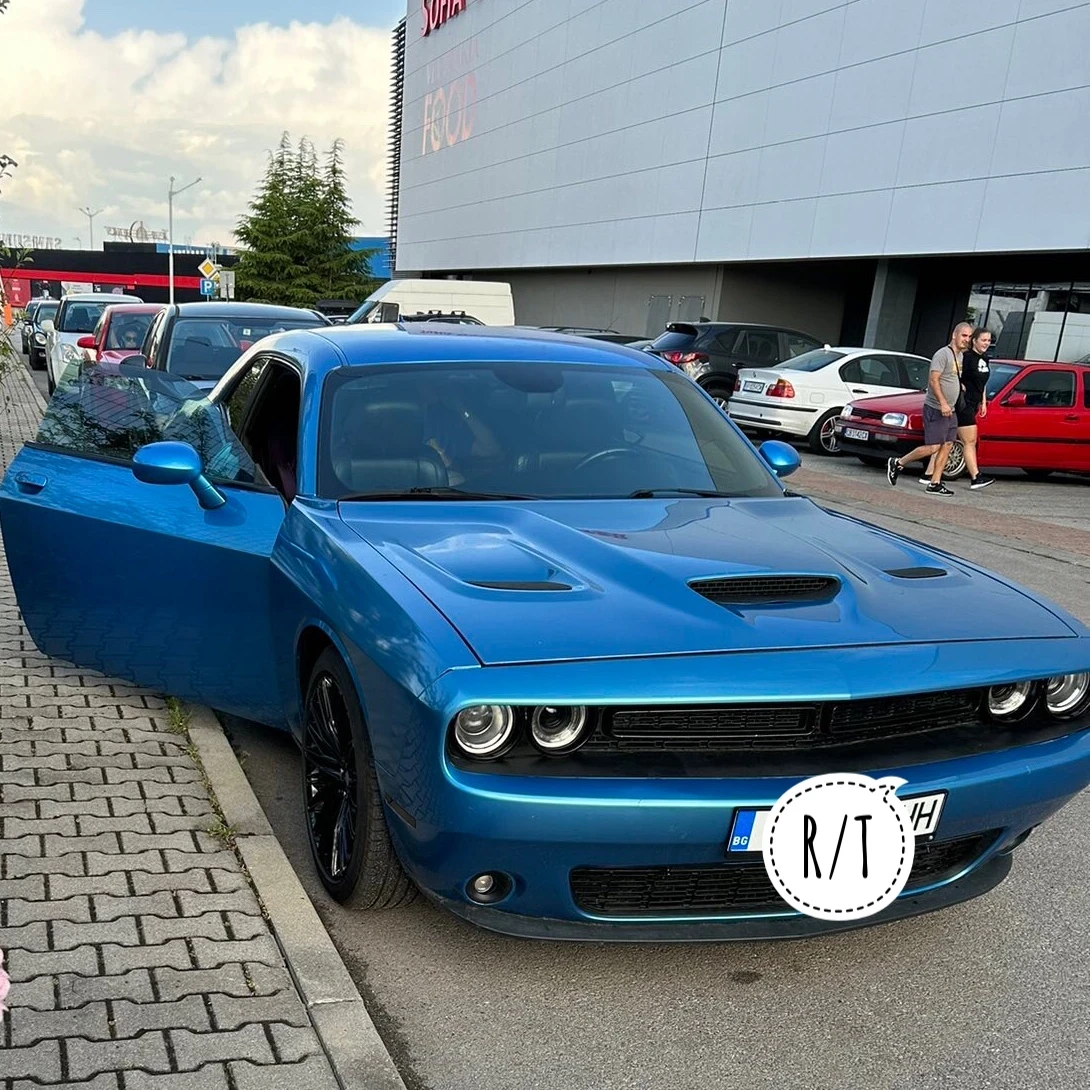 Dodge Challenger R/T Plus - изображение 5