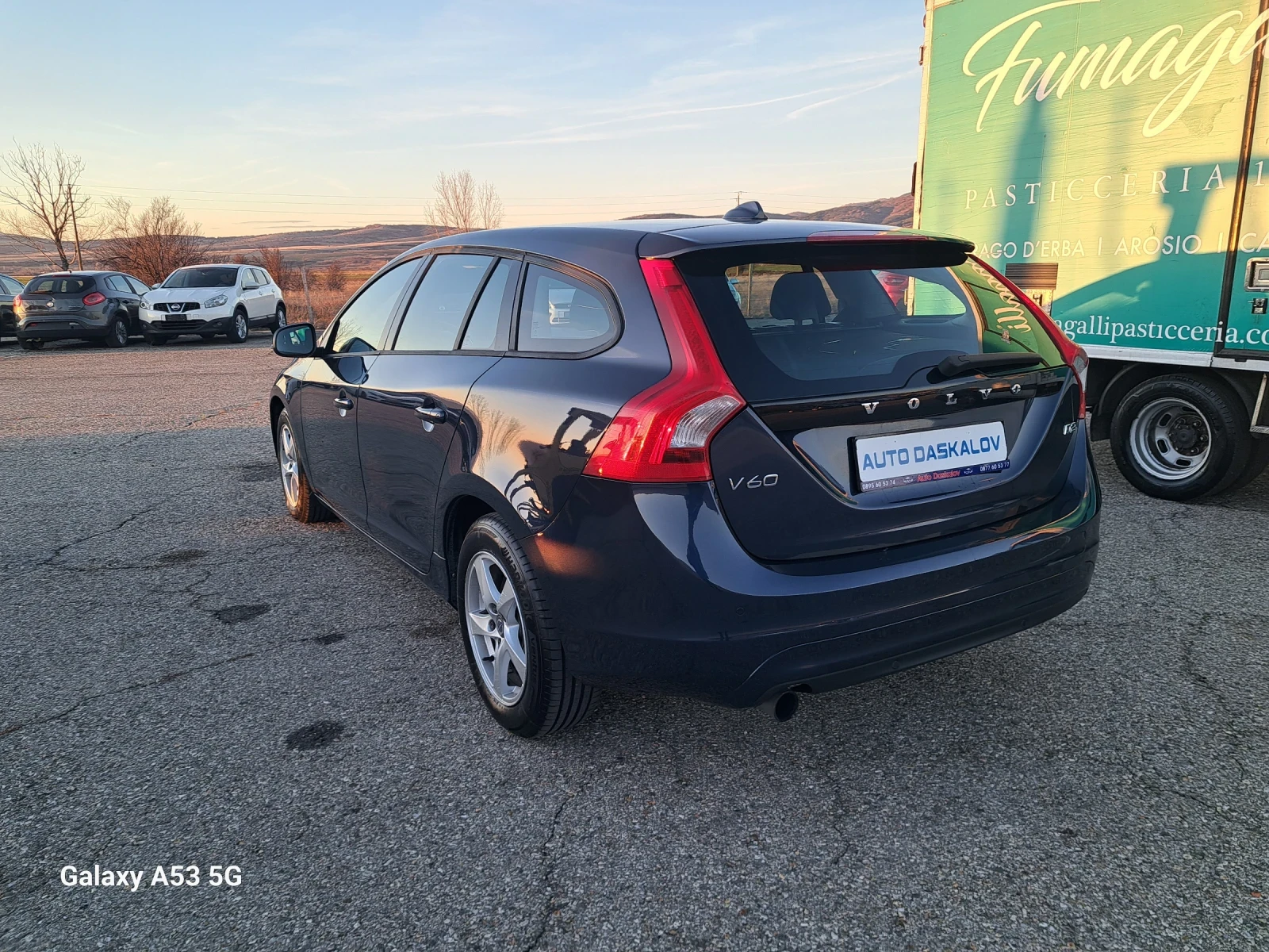 Volvo V60 1, 6 D2 - изображение 7