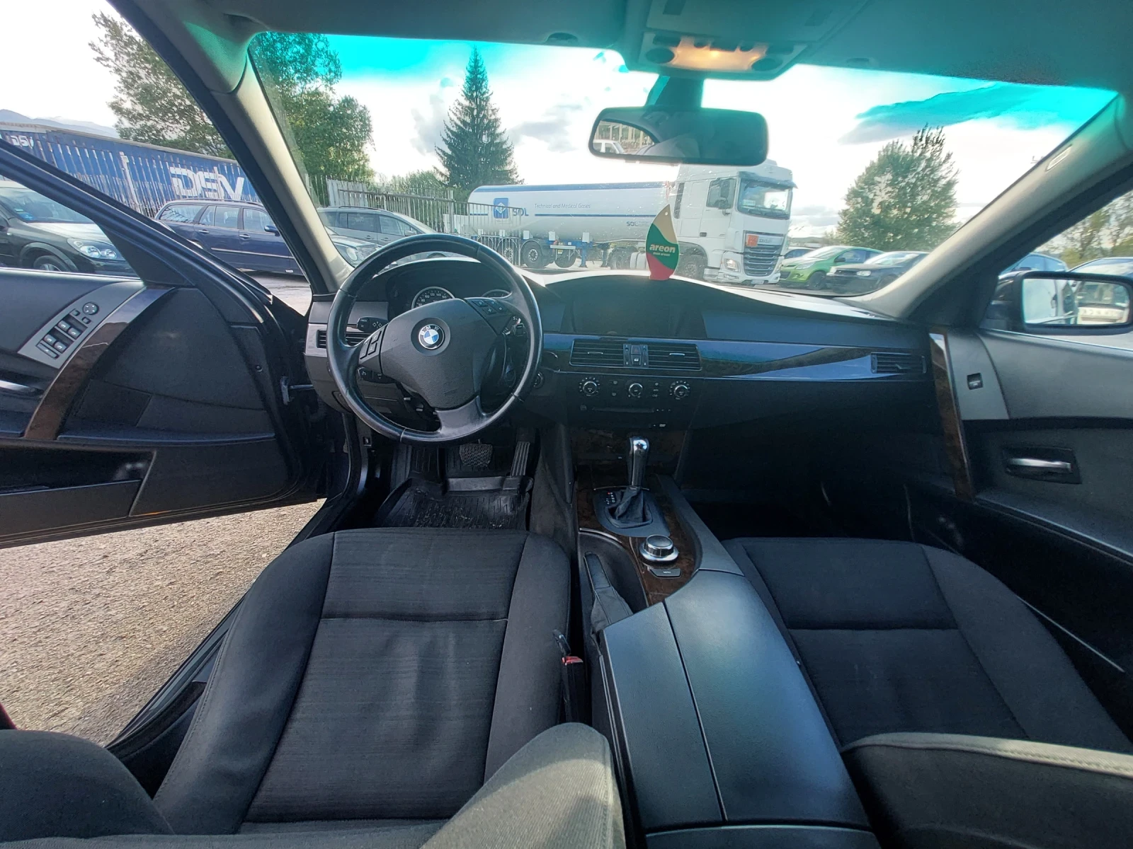 BMW 525  - изображение 7