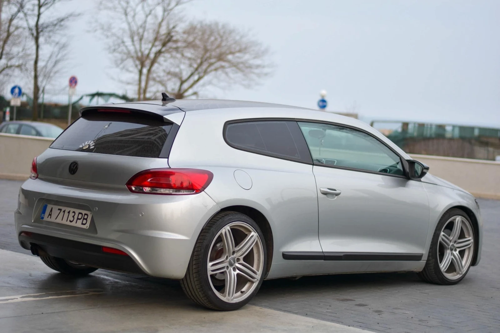 VW Scirocco 2.0 d  - изображение 3