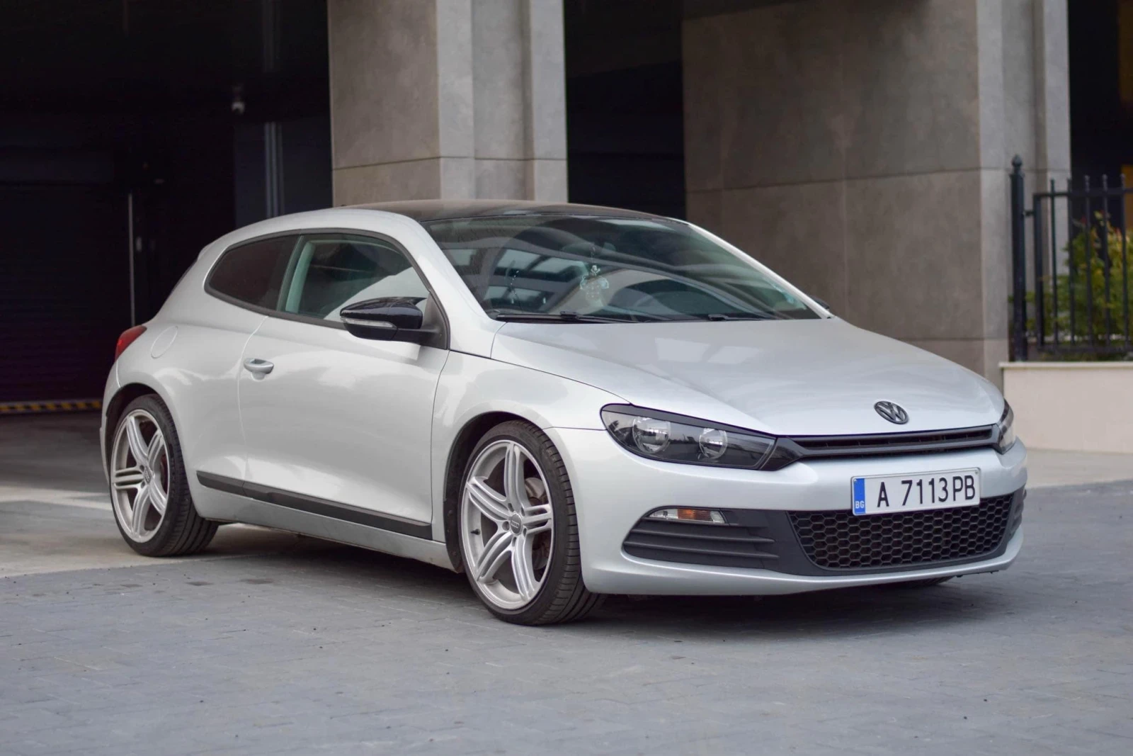 VW Scirocco 2.0 d  - изображение 2
