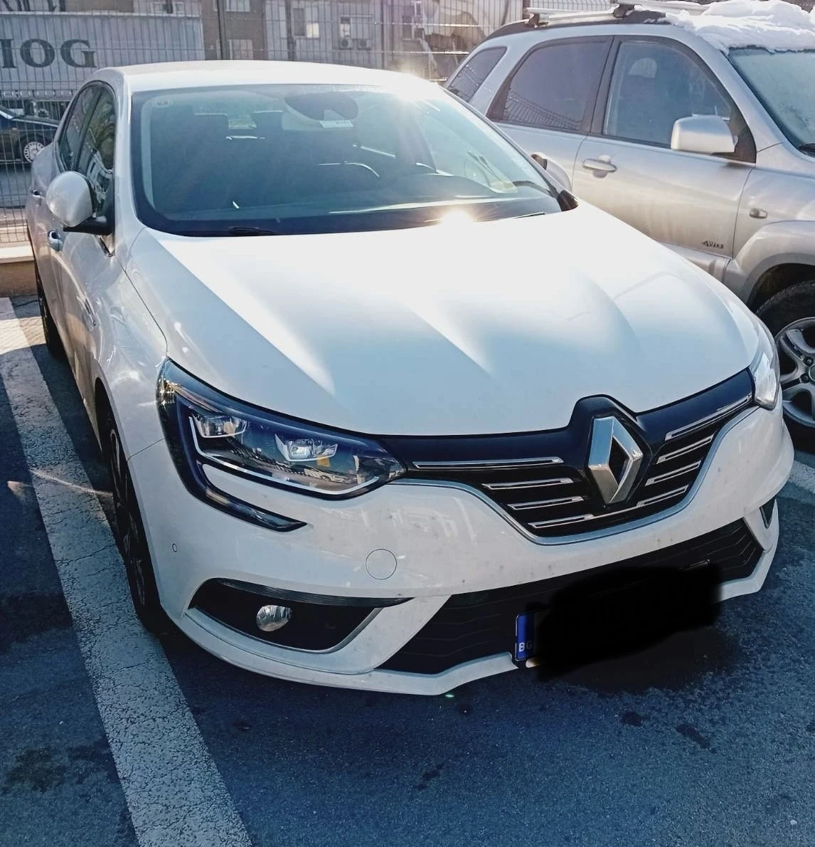 Renault Megane 1.3 TCe/140 к.с Intense - изображение 3
