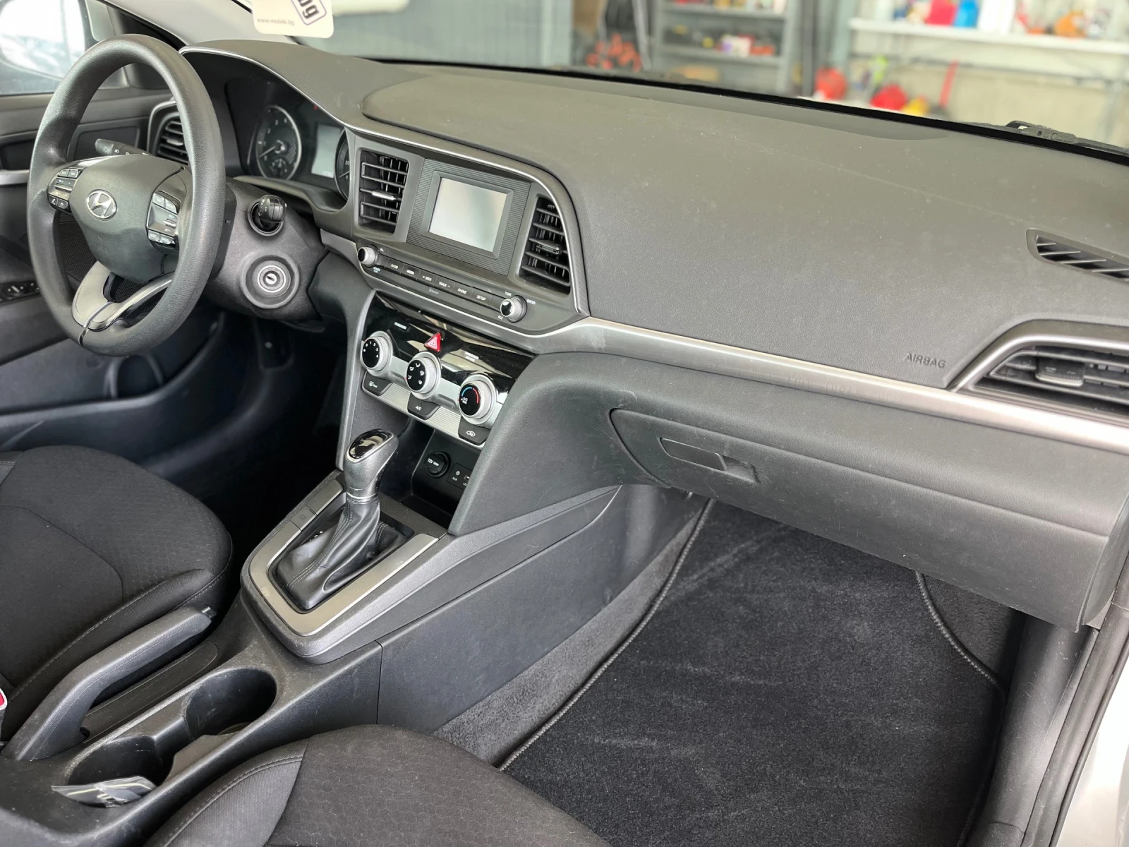 Hyundai Elantra  - изображение 6