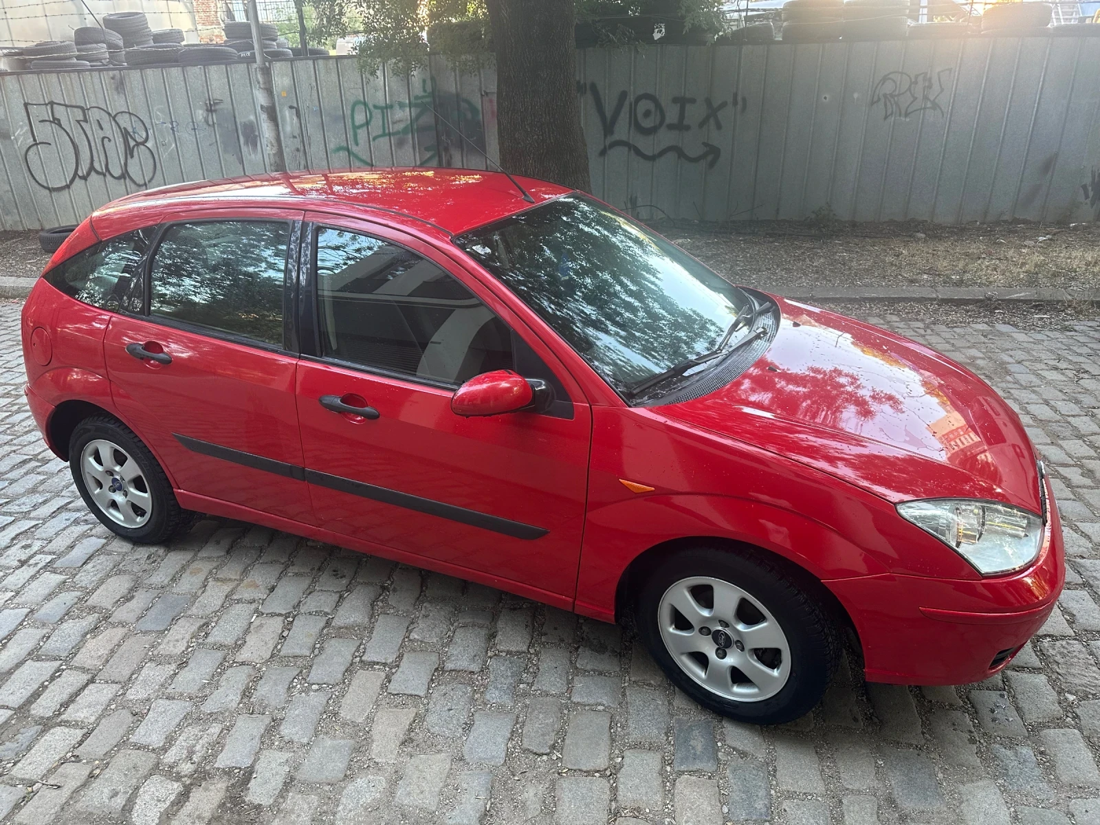 Ford Focus 1.8TDDI Климатик - изображение 8