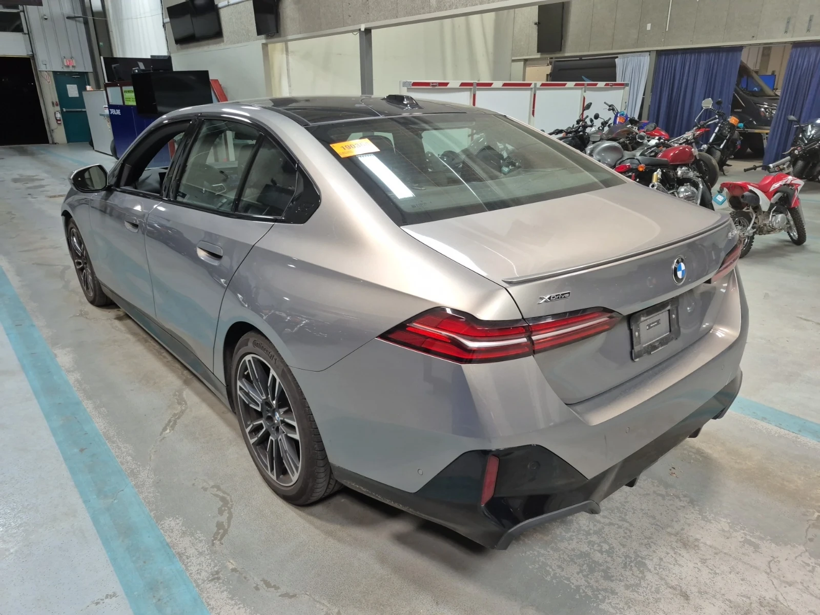 BMW 530 XDRIVE * CARFAX * БЕЗ ПЪРВОНАЧАЛНА ВНОСКА - изображение 4