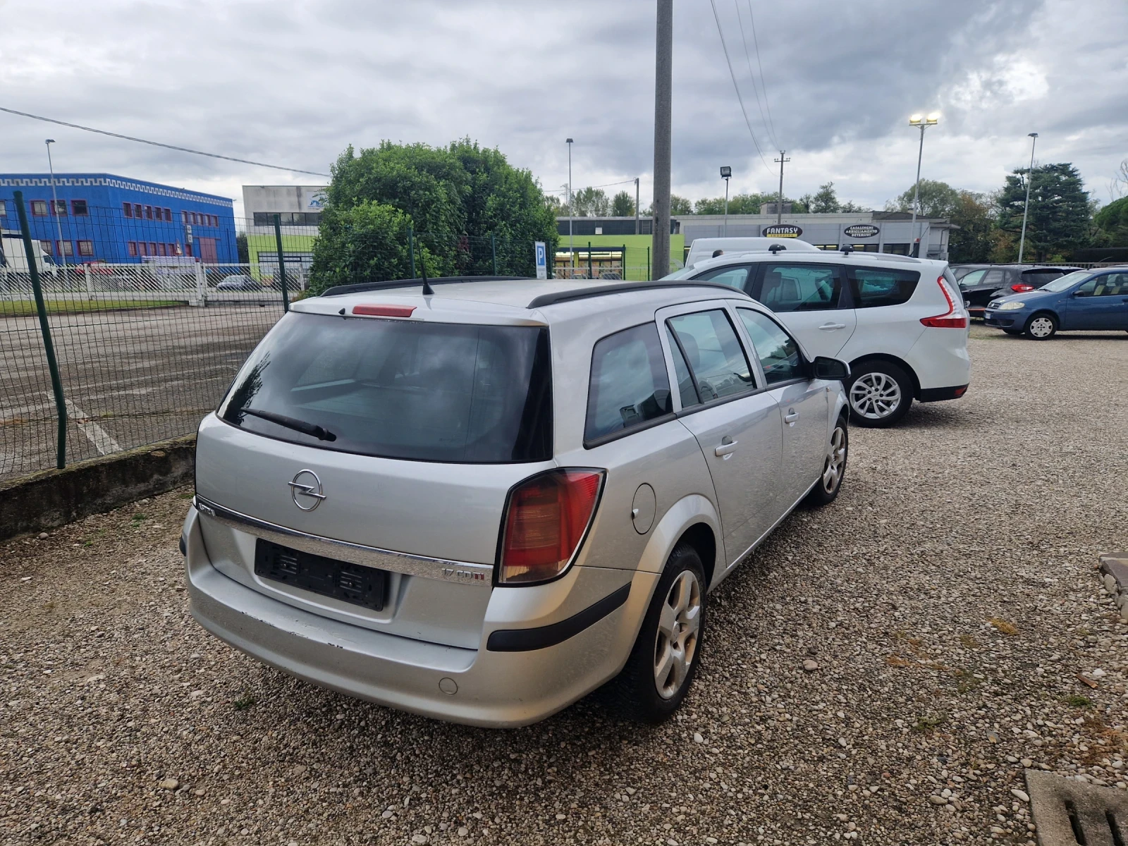 Opel Astra 1.7cdti, 101кс, 06г, Италия - изображение 3