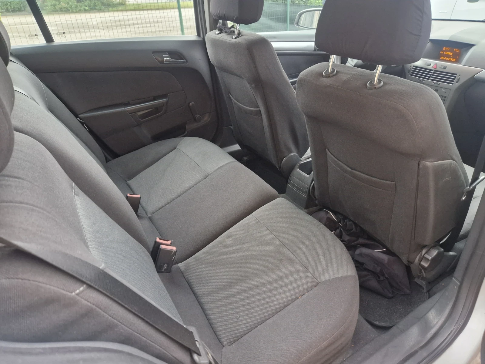 Opel Astra 1.7cdti, 101кс, 06г, Италия - изображение 7