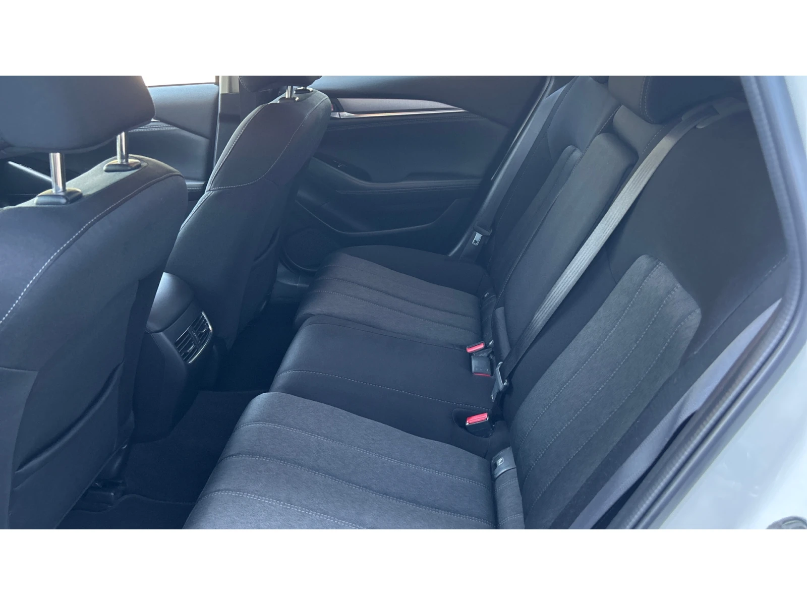 Mazda 6    495 . | Mobile.bg   11