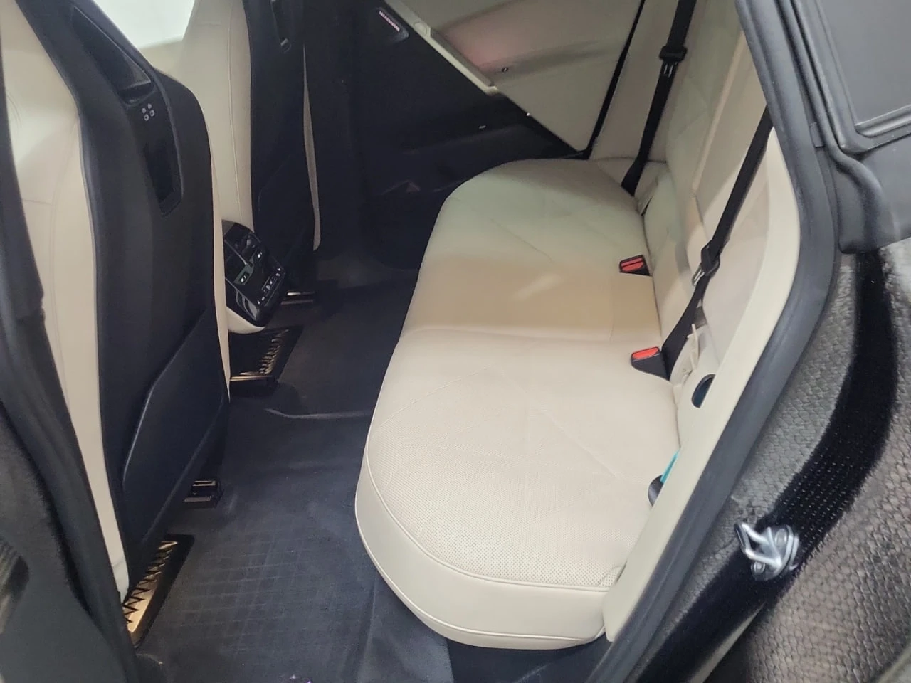 BMW iX CARFAX* АВТОФИНАНСИРАНЕ БЕЗ ПЪРВОНАЧАЛНА ВНОСКА - изображение 10