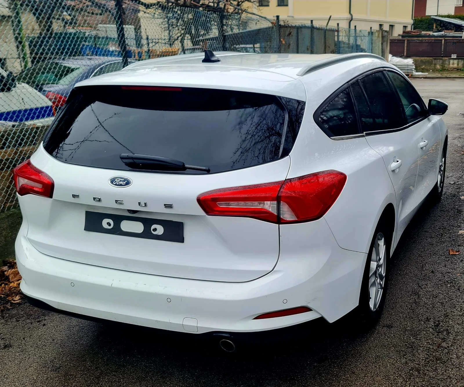 Ford Focus 1.5TDCI AutomDISTRONIC/LANE ASSIST/2021/LED/CARPLA | Mobile.bg � ����������� 3