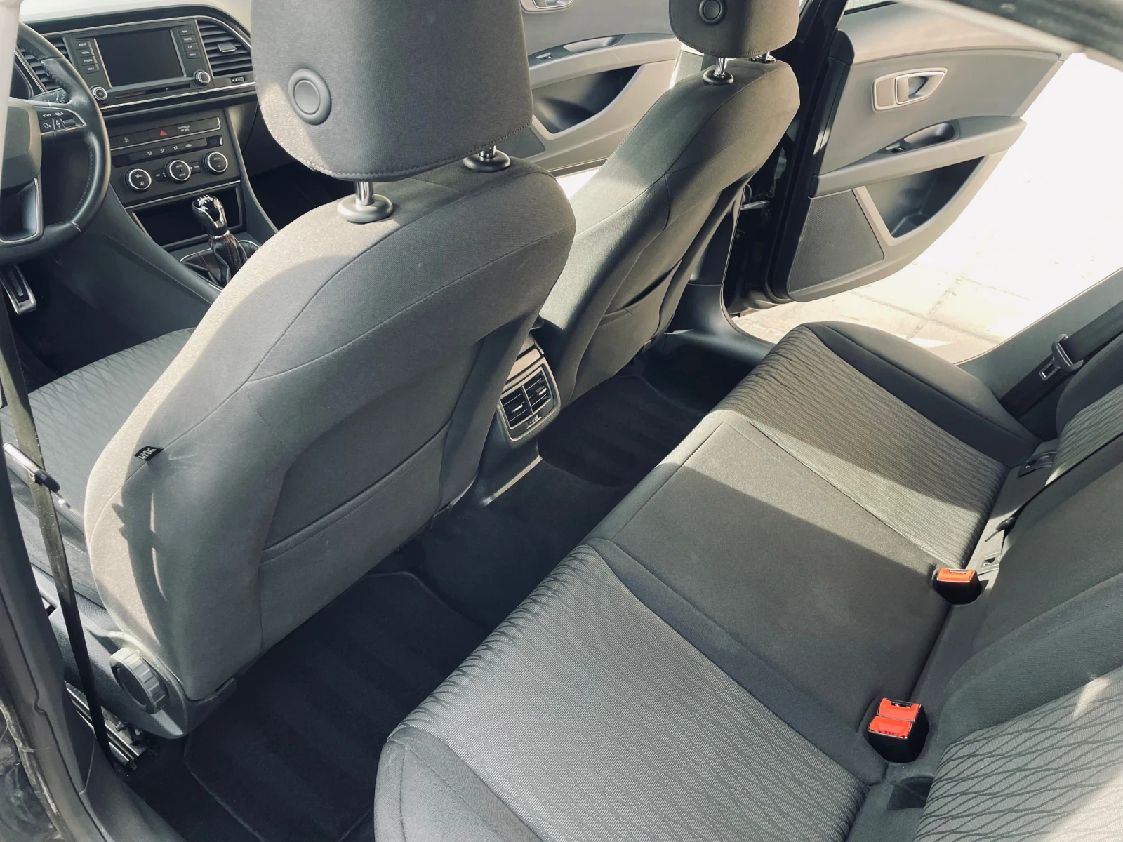 Seat Leon | Mobile.bg � ����������� 10