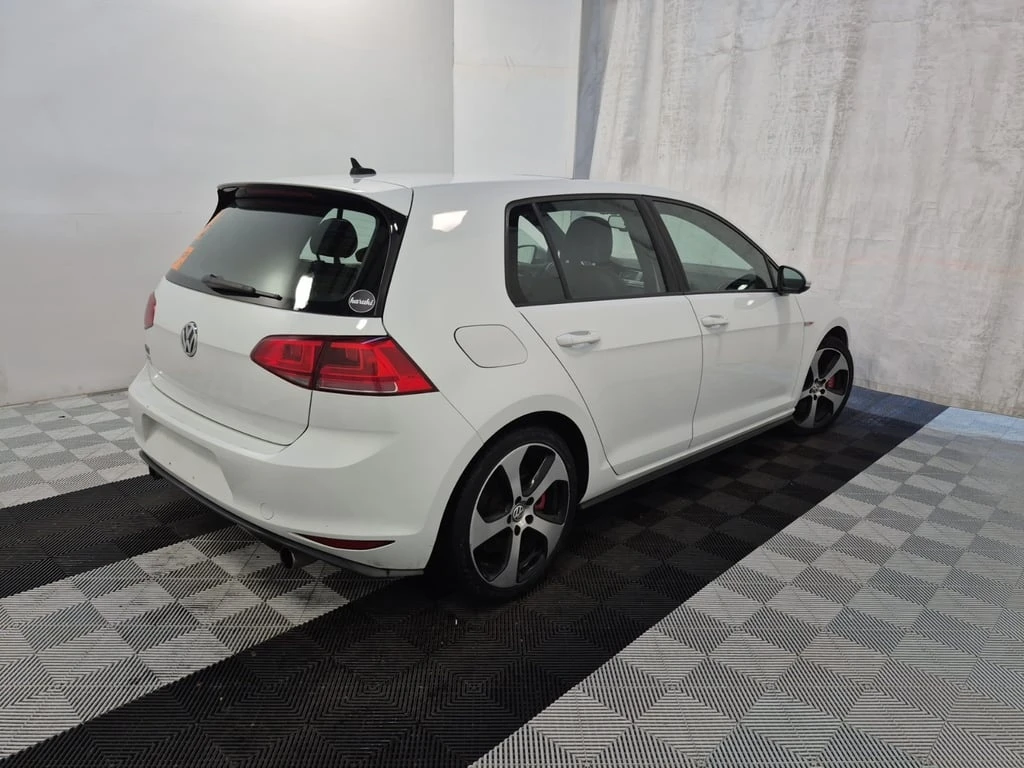 VW Golf * GTI / PERFORMANCE * CARFAX *  - изображение 3