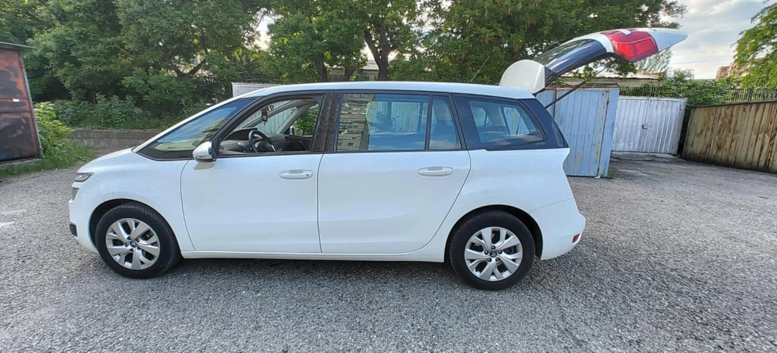 Citroen Grand C4 Picasso  - изображение 3
