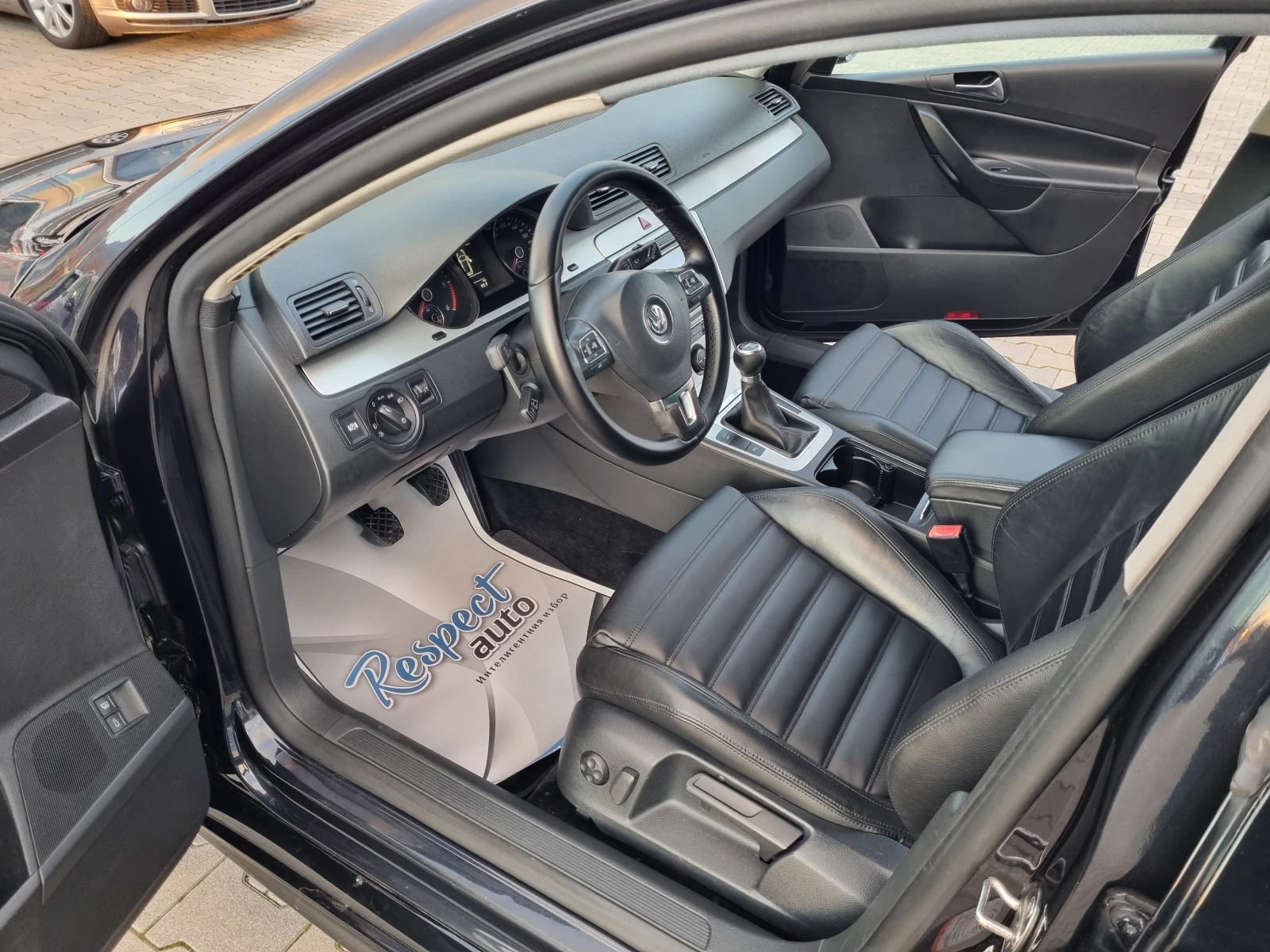 VW Passat R-LINE 170кс CR= КОЖА, НАВИ, КСЕНОН - изображение 7