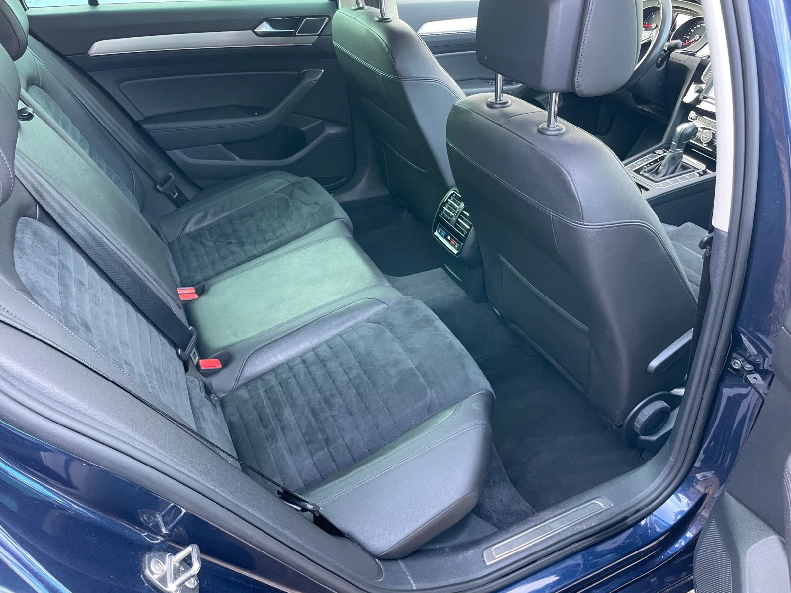 VW Passat 2.0TDI/190/HIGHLINE/FULL LED/����/DISTRONIC | Mobile.bg � ����������� 13