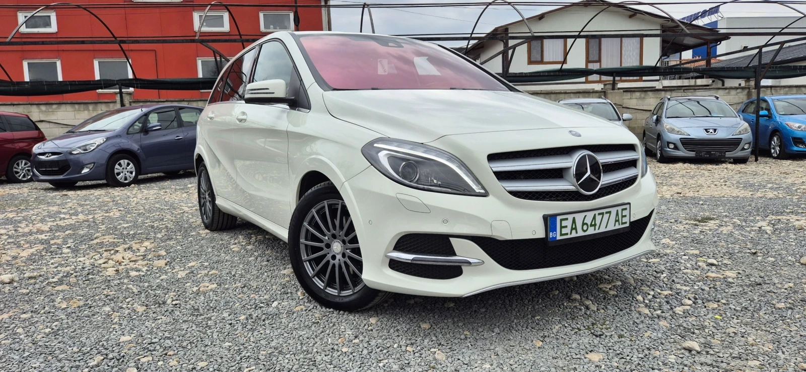 Mercedes-Benz B 250 250E, снимка 4 - Автомобили и джипове - 53865024