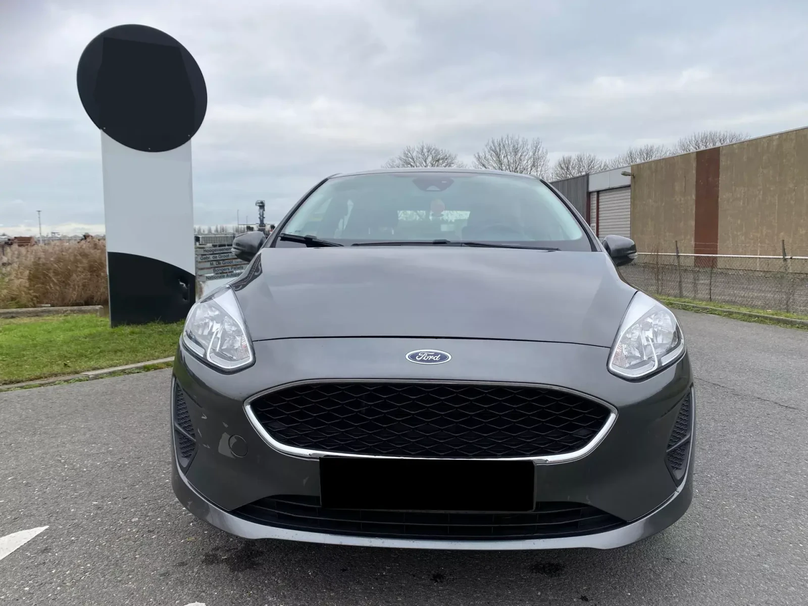 Ford Fiesta 1.1/TREND/70HP/NAVI/ACC, снимка 2 - Автомобили и джипове - 54031050