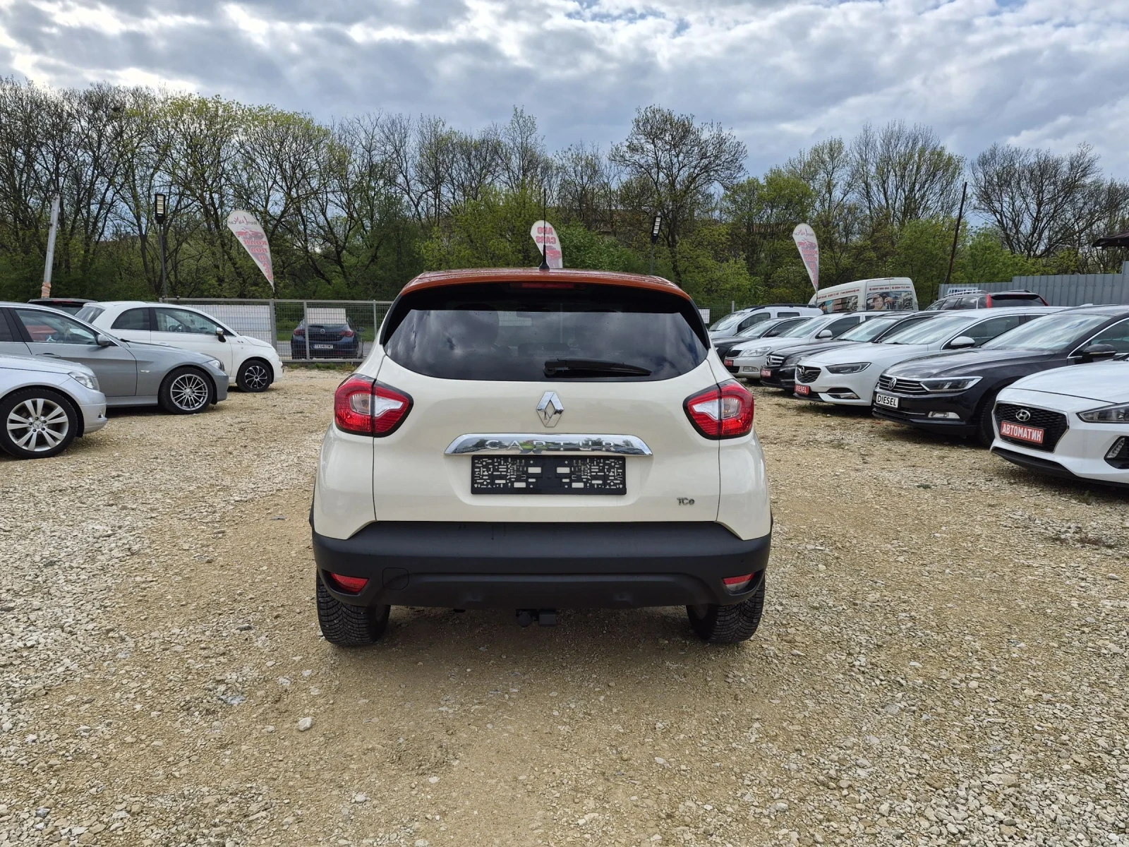 Renault Captur АВТОМАТИК, снимка 5 - Автомобили и джипове - 54386043