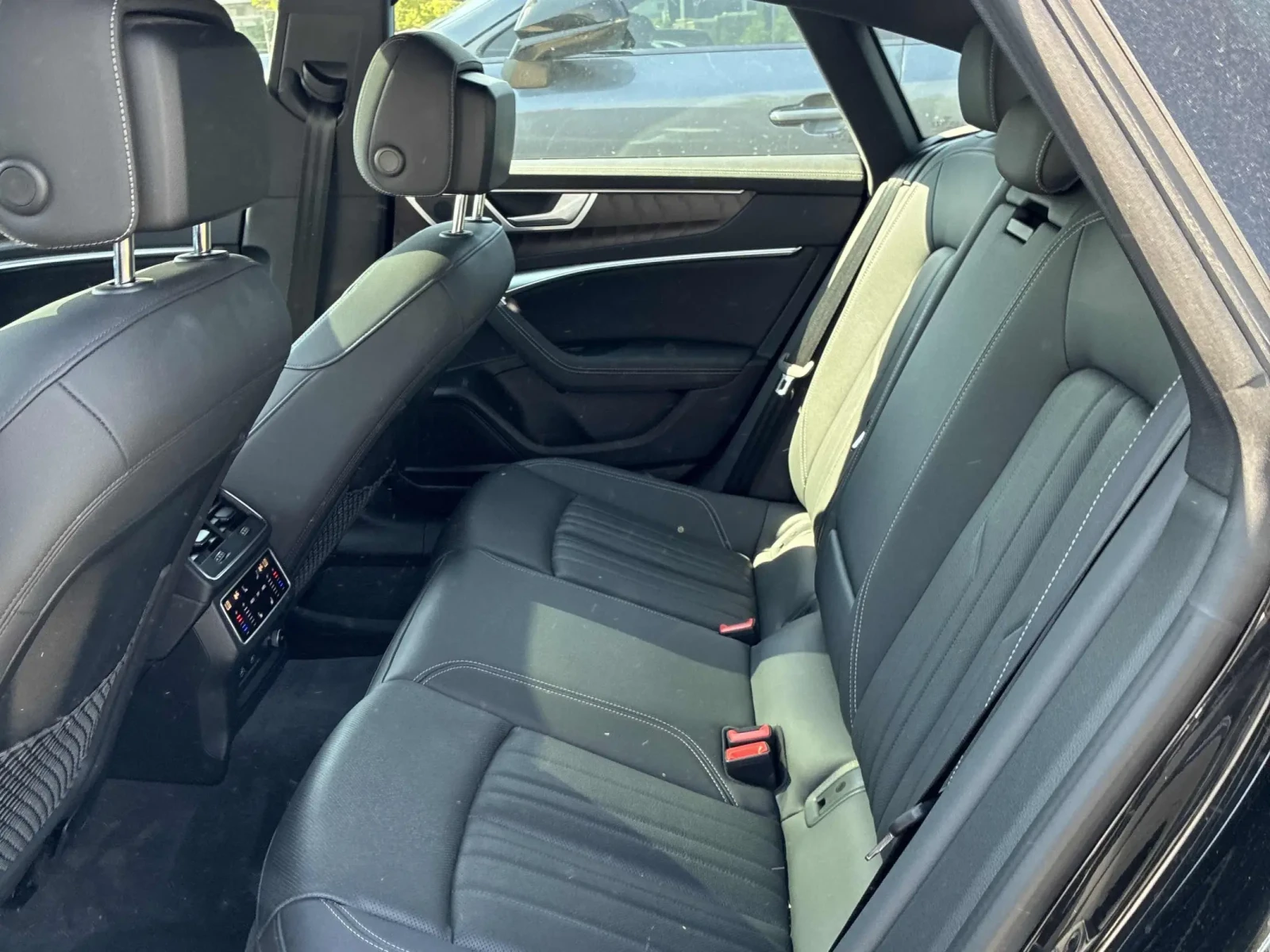 Audi A7 /360/MATRIX/DISTRONIC/HEAD UP/ОБДУХВАНЕ, снимка 10 - Автомобили и джипове - 54800165
