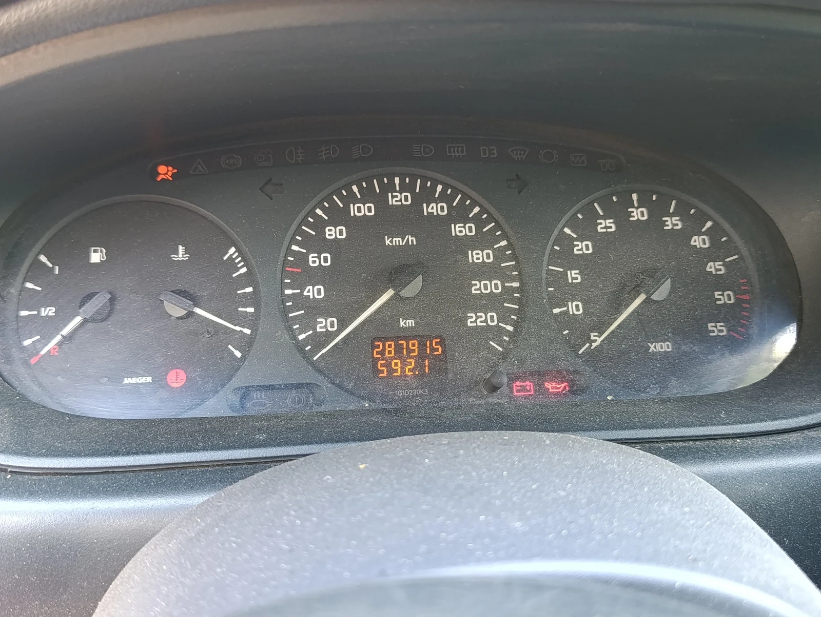 Renault Scenic, снимка 8 - Автомобили и джипове - 54809335