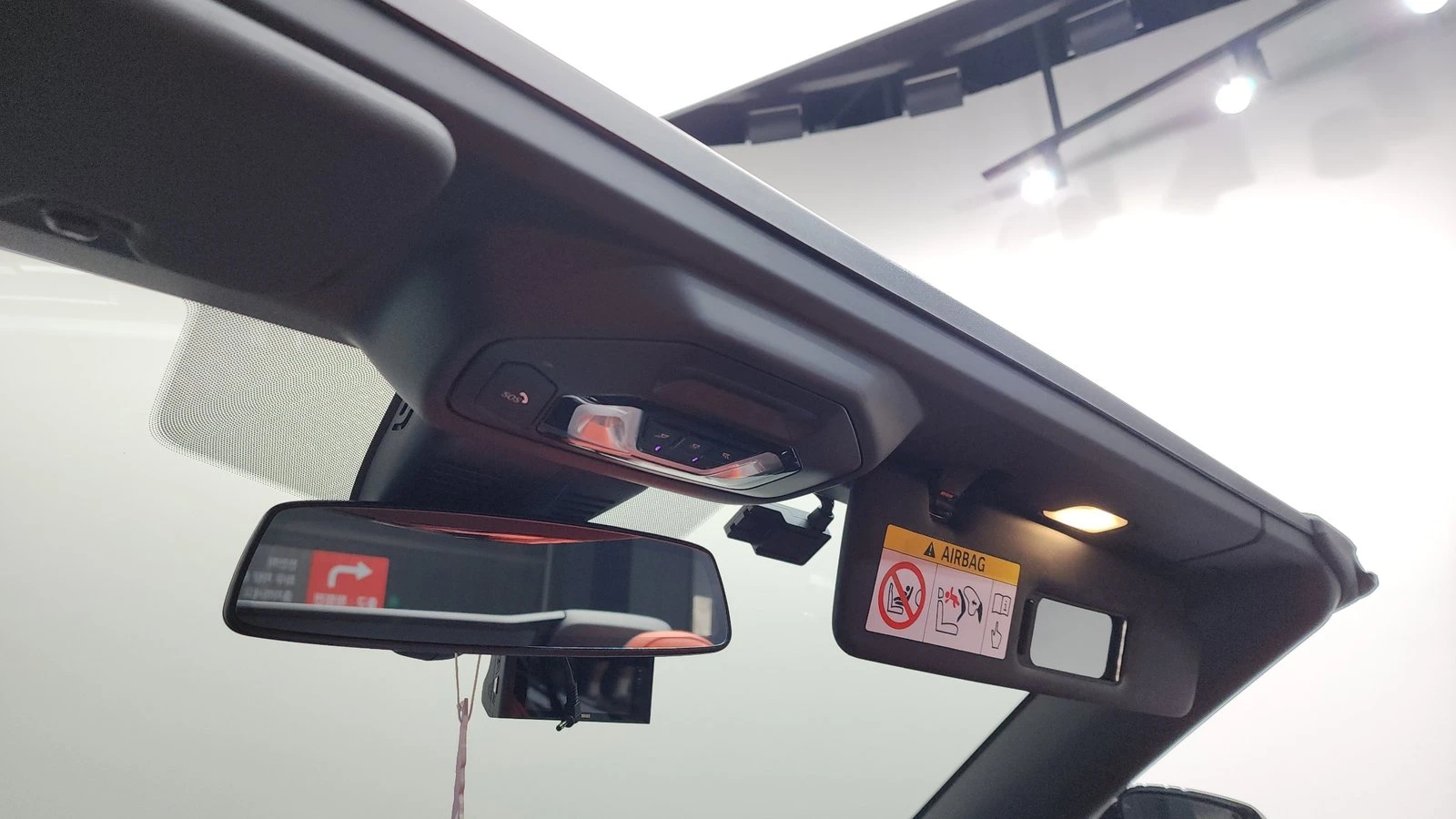 BMW Z4 M40i* HUD* BLIND SPOT* ПОДГРЕВ ВОЛАН* КРАЙНА ЦЕНА, снимка 17 - Автомобили и джипове - 55387663