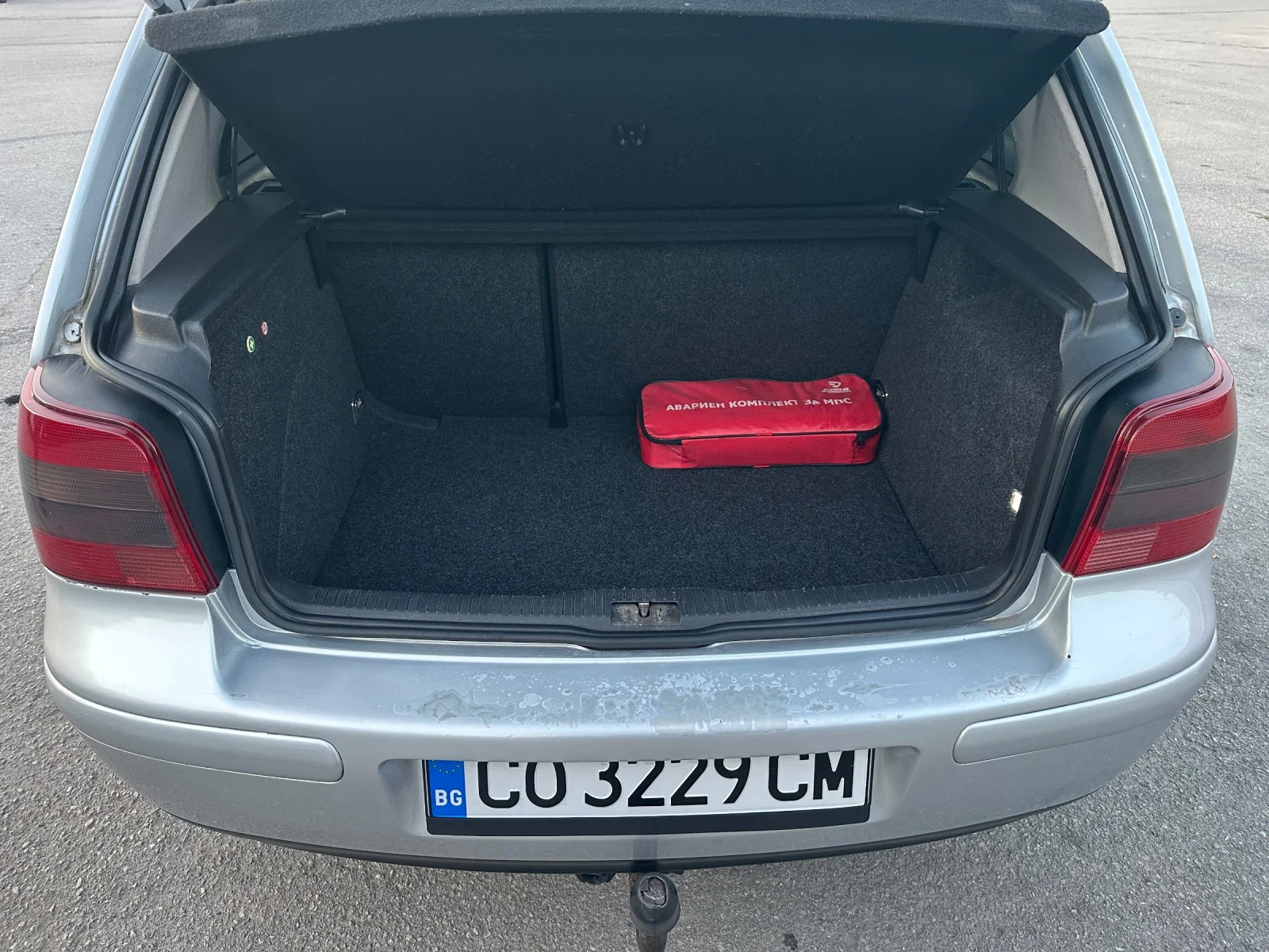 VW Golf 1.9 TDI , 90 к.с., снимка 14 - Автомобили и джипове - 55492420