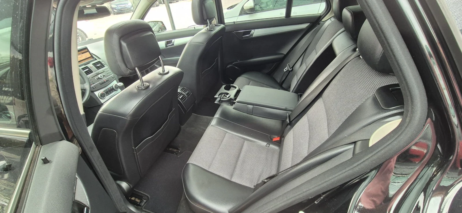 Mercedes-Benz C 220 PANORAMA, снимка 15 - Автомобили и джипове - 55831378