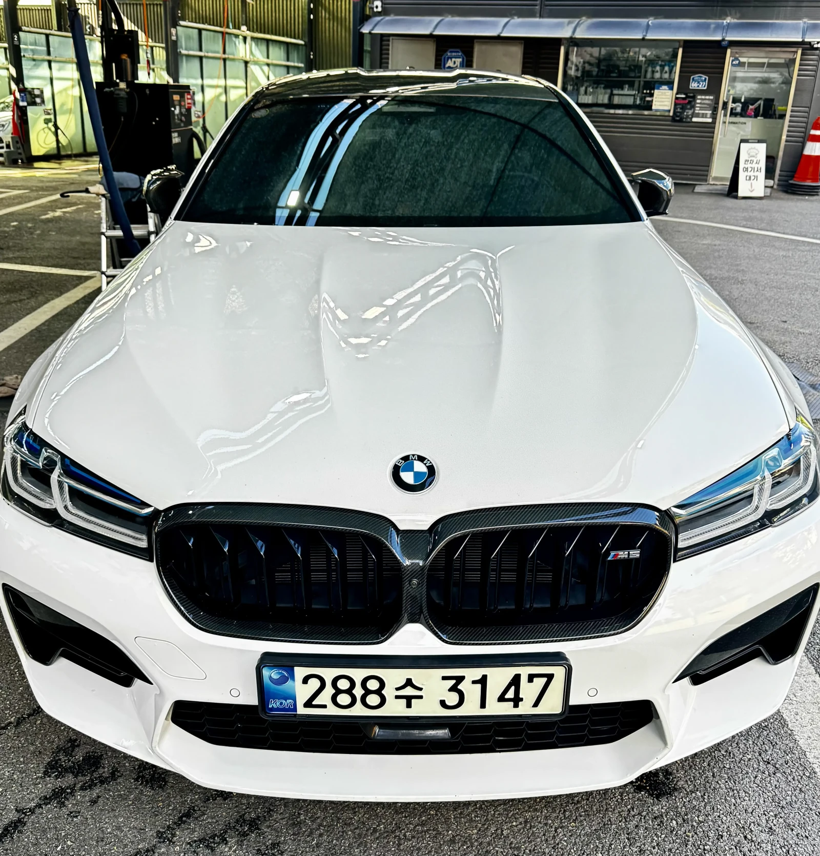 BMW M5 M5 COMPETITION | BOWER&WILKINS | CARBON , снимка 2 - Автомобили и джипове - 55931338