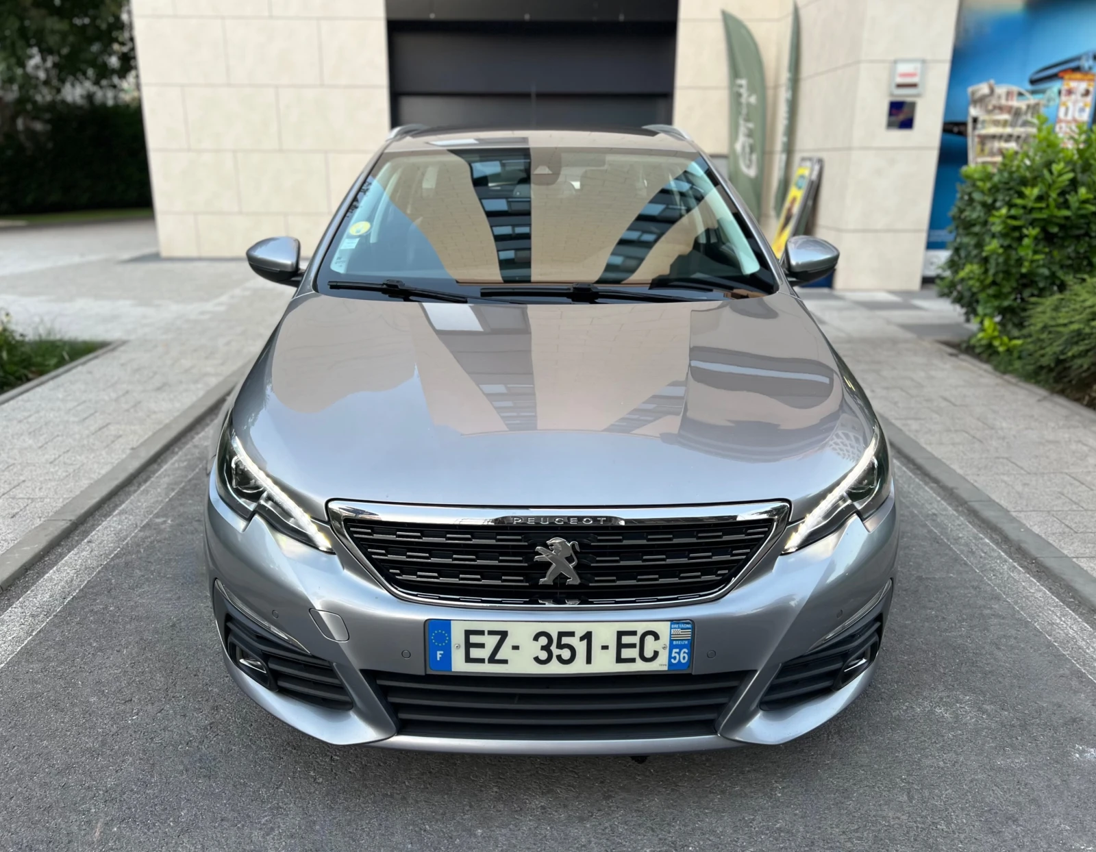 Peugeot 308 1.6HDI 120hp FACELIFT ALLURE AUTOMATIC SW , снимка 2 - Автомобили и джипове - 55982716