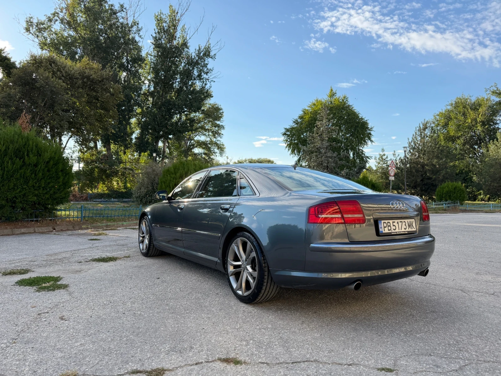 Audi A8, снимка 5 - Автомобили и джипове - 56341886